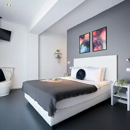 Urban Paradise - Modern