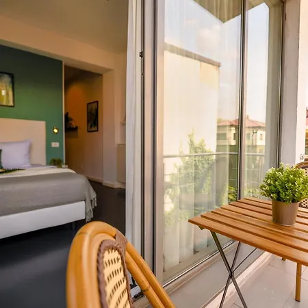 Apartment Urban Paradise - Modern *