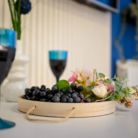 Urban Paradise - Modern