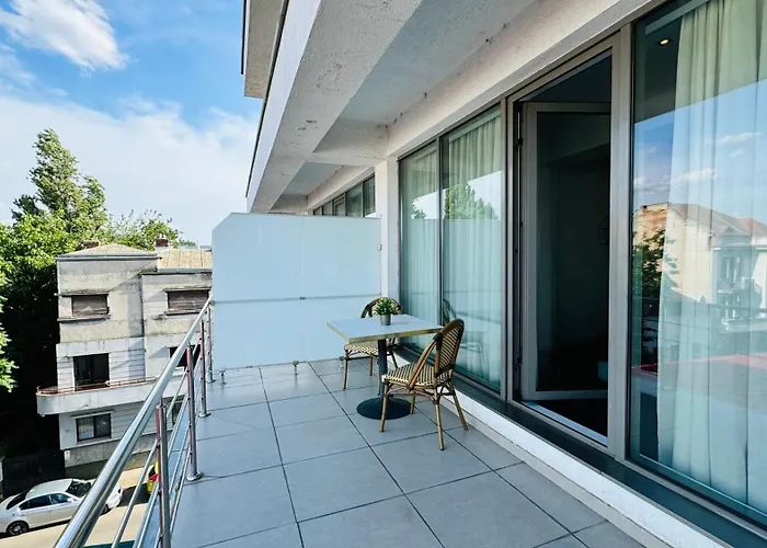 Urban Paradise - Modern アパート