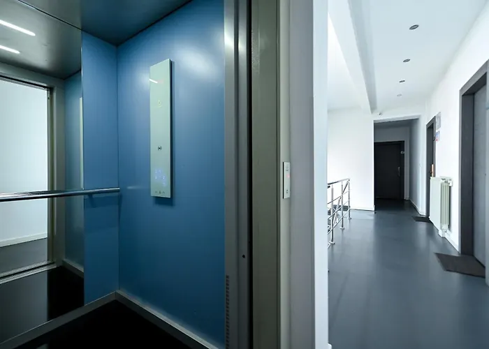 Urban Paradise - Modern Apartament Bukareszt